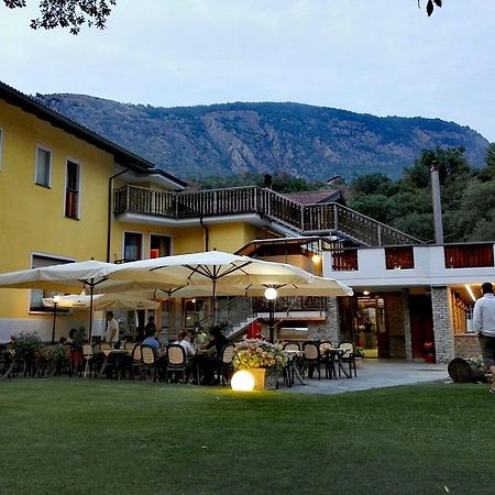 Hotel Castello Montjovet Εξωτερικό φωτογραφία