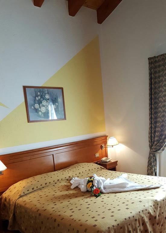 Hotel Castello Montjovet Εξωτερικό φωτογραφία