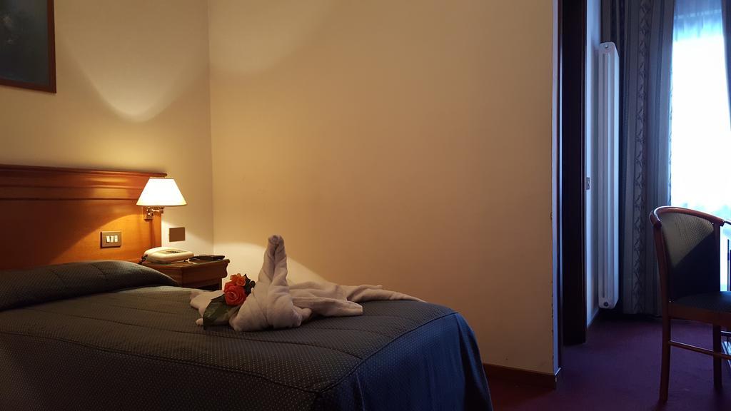 Hotel Castello Montjovet Εξωτερικό φωτογραφία